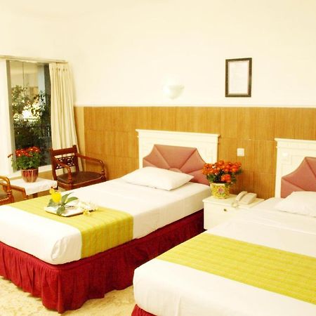 Hotel Tanjung Emas 수라바야 외부 사진